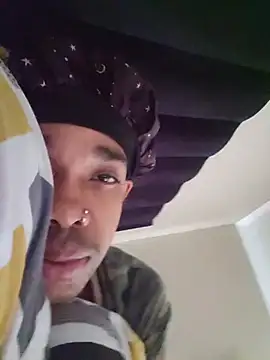 Snapshot of AlgeeBoksburg chatting on 03/15/26, 10:10 AlgeeBoksburg online show from 03/15/26, 10:10