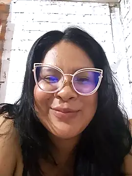 Snapshot of celeste122595 chatting on 04/30/26, 02:56 celeste122595 online show from 04/30/26, 02:56