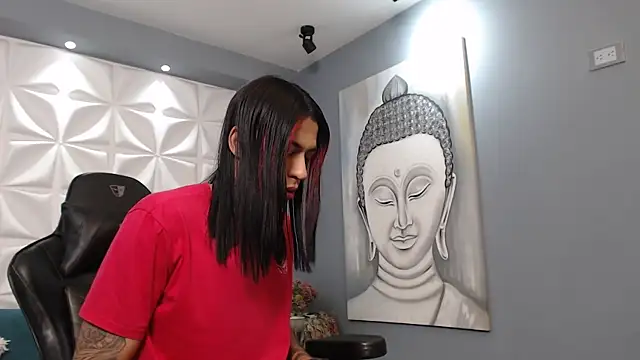 Snapshot of ArohomLester chatting on 10/28/25, 11:14 ArohomLester online show from 10/28/25, 11:14