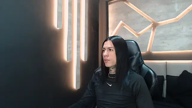 Snapshot of ArohomLester chatting on 11/27/25, 07:16 ArohomLester online show from 11/27/25, 07:16