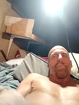 Snapshot of 1stcumngo chatting on 11/11/25, 09:20 1stcumngo online show from 11/11/25, 09:20