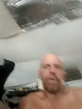 Snapshot of 1stcumngo chatting on 04/01/26, 04:59 1stcumngo online show from 04/01/26, 04:59