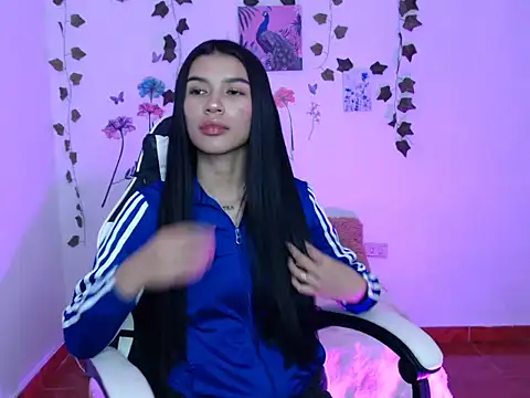 Snapshot of Babenik_666 chatting on 10/24/25, 03:03 Babenik 666 online show from 10/24/25, 03:03