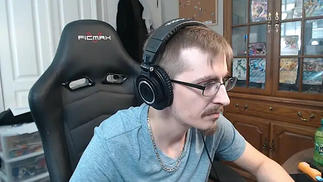 Snapshot of CasuallyCorrupt chatting on 10/28/25, 10:45 CasuallyCorrupt online show from 10/28/25, 10:45