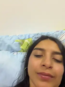 Snapshot of violeta365 chatting on 05/21/26, 01:45 violeta365 online show from 05/21/26, 01:45