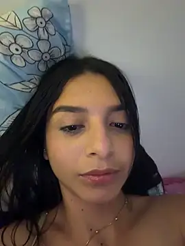 Snapshot of violeta365 chatting on 06/11/26, 03:04 violeta365 online show from 06/11/26, 03:04