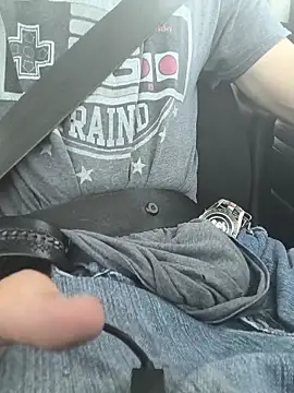 Snapshot of SirDirty34 chatting on 11/06/25, 10:54 SirDirty34 online show from 11/06/25, 10:54