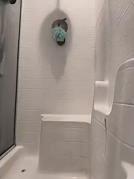 Snapshot of SirDirty34 chatting on 11/20/25, 01:39 SirDirty34 online show from 11/20/25, 01:39