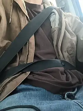 Snapshot of SirDirty34 chatting on 12/02/25, 11:23 SirDirty34 online show from 12/02/25, 11:23