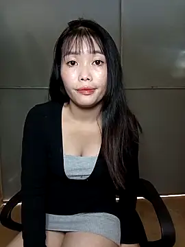 Fish yellow online show from 10/29/25, 03:20