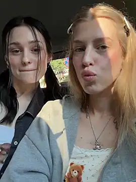 kira mia online show from 06/09/26, 03:56