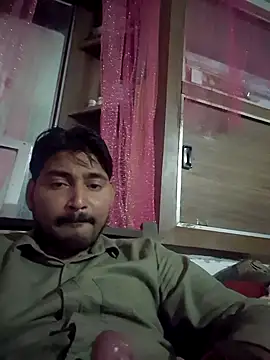 Snapshot of bpn56 chatting on 10/25/25, 07:41 bpn56 online show from 10/25/25, 07:41