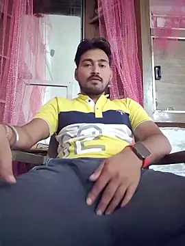 Snapshot of bpn56 chatting on 10/27/25, 07:34 bpn56 online show from 10/27/25, 07:34