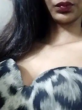 Aaliya BigBoobs 1 online show from 10/28/25, 09:46