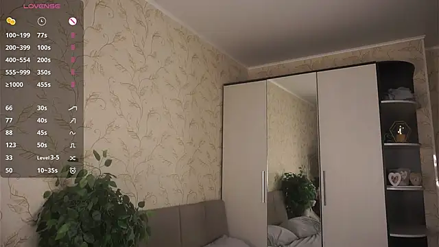 DeidreSpontak online show from 12/22/25, 12:57