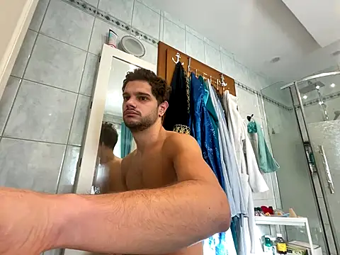 Snapshot of youngboyformommy24 chatting on 10/29/25, 07:54 youngboyformommy24 online show from 10/29/25, 07:54