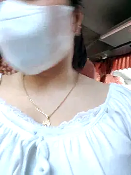 Mina-02 online show from 06/02/26, 07:21