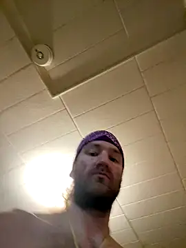 Snapshot of Good-naturedLSDsex chatting on 11/15/25, 05:38 Good-naturedLSDsex online show from 11/15/25, 05:38