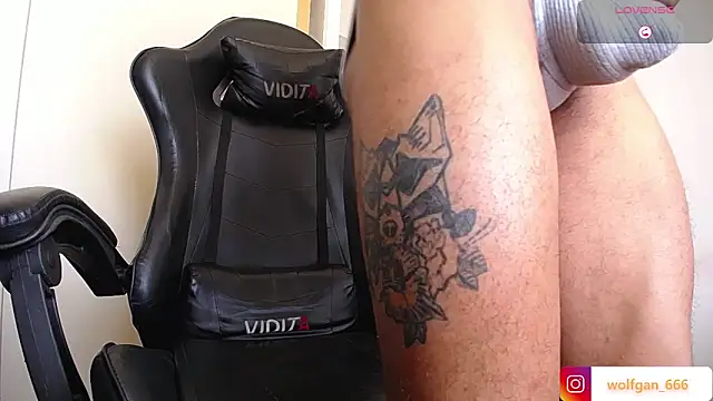 Snapshot of nathan_aress6666 chatting on 01/14/26, 05:51 nathan aress6666 online show from 01/14/26, 05:51