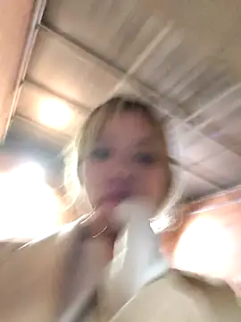 celeste 83 online show from 12/03/25, 03:03