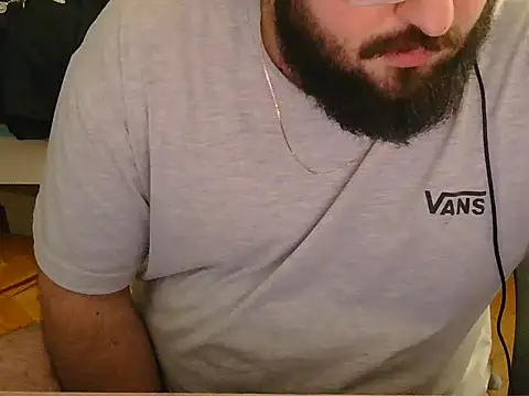 Snapshot of moneyman_11 chatting on 05/07/26, 02:00 moneyman 11 online show from 05/07/26, 02:00