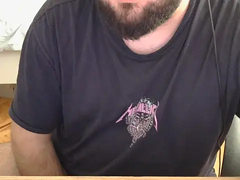 Snapshot of moneyman_11 chatting on 05/17/26, 10:22 moneyman 11 online show from 05/17/26, 10:22