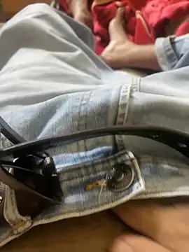 Snapshot of shyiiiiiiiiiii chatting on 11/22/25, 05:34 shyiiiiiiiiiii online show from 11/22/25, 05:34