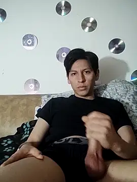 Carriata larry online show from 10/27/25, 03:32