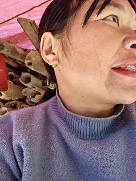 chipu06 online show from 11/29/25, 02:14