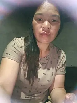 Snapshot of chipu06 chatting on 05/19/26, 10:16 chipu06 online show from 05/19/26, 10:16