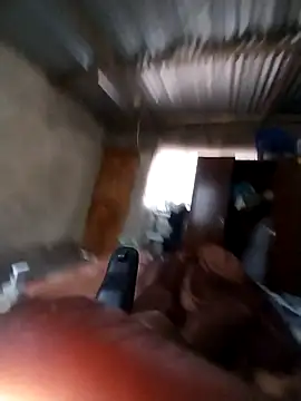 loVbRo1 online show from 11/18/25, 05:34