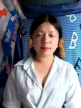 Snapshot of lisa-bae00 chatting on 03/30/26, 01:01 lisa-bae00 online show from 03/30/26, 01:01