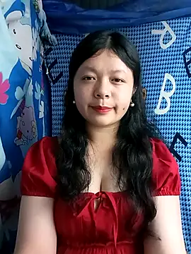 Snapshot of lisa-bae00 chatting on 04/01/26, 01:34 lisa-bae00 online show from 04/01/26, 01:34