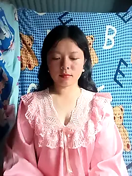 Snapshot of lisa-bae00 chatting on 06/09/26, 01:12 lisa-bae00 online show from 06/09/26, 01:12
