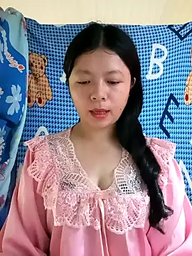 Snapshot of lisa-bae00 chatting on 07/19/26, 01:31 lisa-bae00 online show from 07/19/26, 01:31
