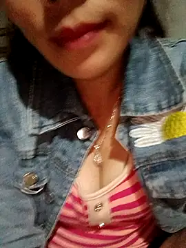 Bear bear0 online show from 11/01/25, 12:40