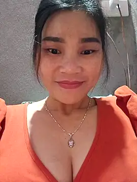 Bear bear0 online show from 12/05/25, 01:14