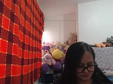 Snapshot of Kinkybela2025 chatting on 02/04/26, 05:02 Kinkybela2025 online show from 02/04/26, 05:02