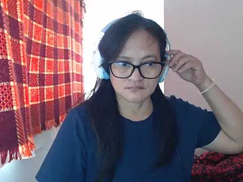 Kinkybela2025 online show from 05/15/26, 11:01