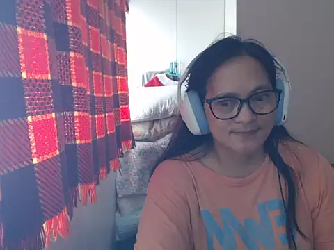 Kinkybela2025 online show from 06/19/26, 12:59