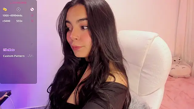 Snapshot of summersunset chatting on 12/18/25, 10:27 summersunset online show from 12/18/25, 10:27