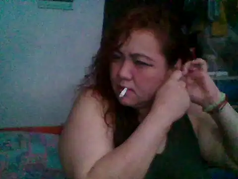 Snapshot of H2ooowIzee22 chatting on 10/26/25, 07:47 H2ooowIzee22 online show from 10/26/25, 07:47