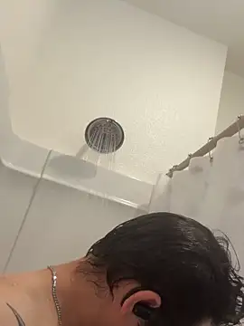 Snapshot of Orlando702@xh chatting on 02/20/26, 07:25 Orlando702xh online show from 02/20/26, 07:25