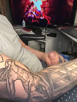 Snapshot of Orlando702@xh chatting on 03/20/26, 09:14 Orlando702xh online show from 03/20/26, 09:14