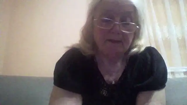 AmyLove353 online show from 04/30/26, 08:57