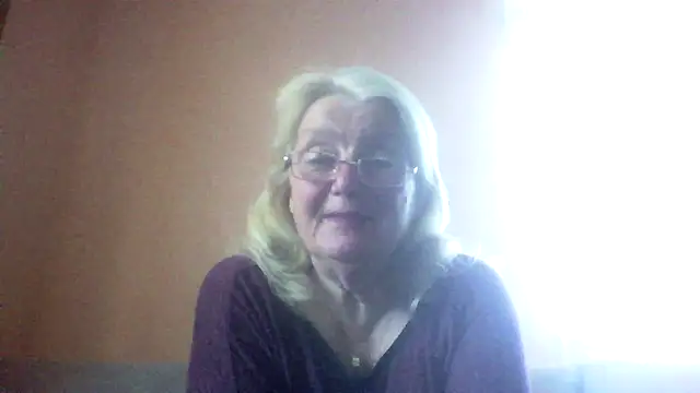 AmyLove353 online show from 05/02/26, 03:55