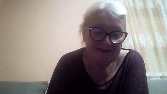 AmyLove353 online show from 06/14/26, 08:00