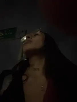 Snapshot of Violeet-Smith chatting on 11/26/25, 11:28 Violeet-Smith online show from 11/26/25, 11:28