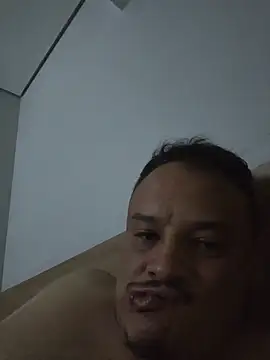 Casalzinhomineiro1 online show from 07/12/26, 04:58