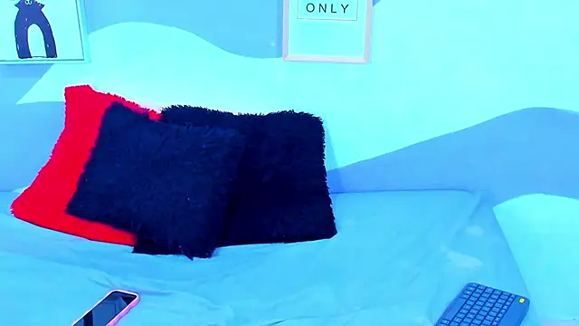 VIOLETA-28 online show from 12/02/25, 12:21